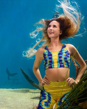 Citrine Lagoon Womens Sport Top