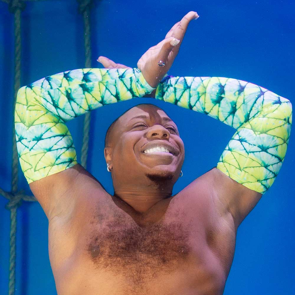 Men's Aquatic Accessories