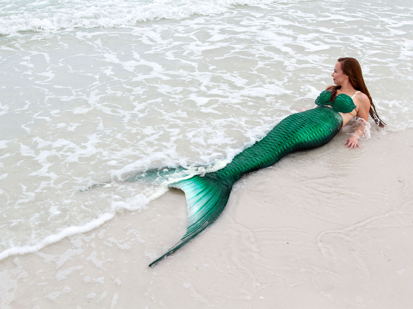 Mertailor Spellbound silicone mermaid tail underwater
