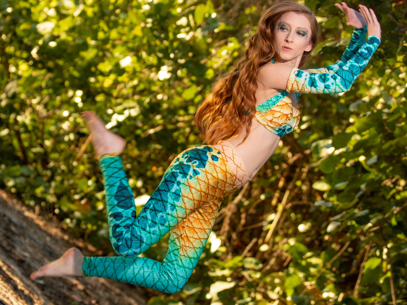 Mertailor women's activewear with bold ocean inspired designs