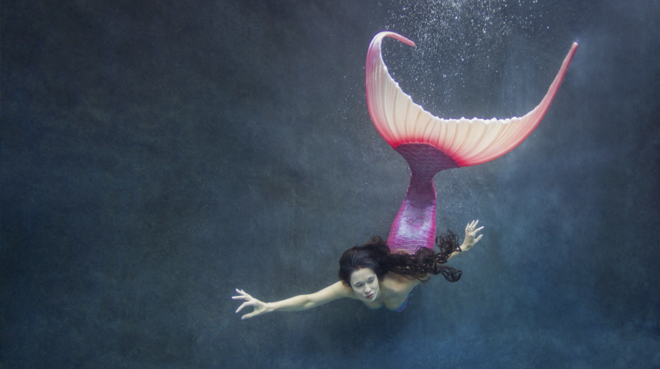Book Your Underwater Mermaid Photo Shoot!
